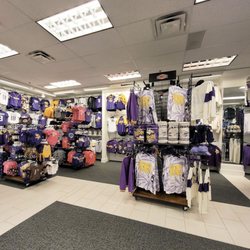 Rally House Maple Grove