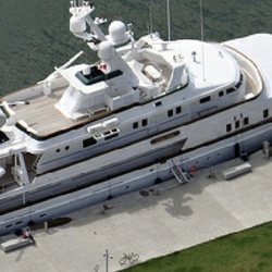 West Marine - West Marine's favorite Yacht