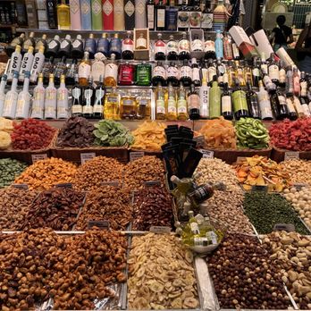 Mercat La Boqueria - Dried fruits and nuts - Farmers Market Near Me - Barcelona, B Mercat La Boqueria - Dried fruits and nuts - Farmers Market Near Me - Barcelona, B