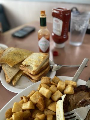 Wren's Café by null