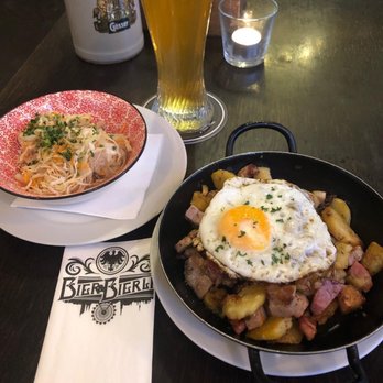 Bier & Bierli - Gröstl with cole slaw - Austrian Near Me - Vienna, 9 Bier & Bierli - Gröstl with cole slaw - Austrian Near Me - Vienna, 9