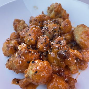 Houlihan's - Crunchy Spicy Cauliflower - New American Near Me - Noblesville, Indiana Houlihan's - Crunchy Spicy Cauliflower - New American Near Me - Noblesville, Indiana