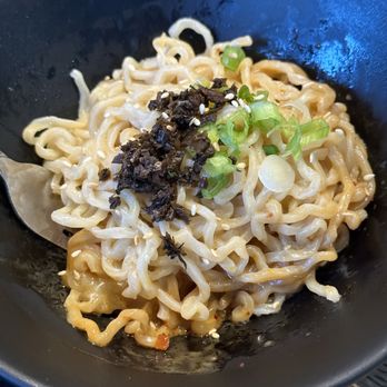 Dough Zone Dumpling House - University District - Dan Dan Noodles - Chinese Near Me - Seattle, Washington Dough Zone Dumpling House - University District - Dan Dan Noodles - Chinese Near Me - Seattle, Washington