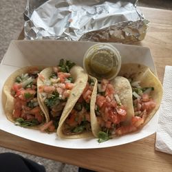 Tacos Sanchez - Carnitas tacos