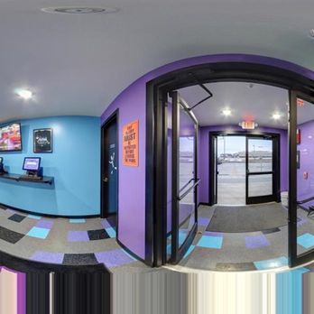 Altitude Trampoline Park BLOOMINGTON, IL - Trampoline Parks Near Me - Bloomington, Illinois