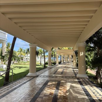 JOIA Paraíso by Iberostar - Outdoor walkways - Hotels Near Me - Punta Maroma, ROO