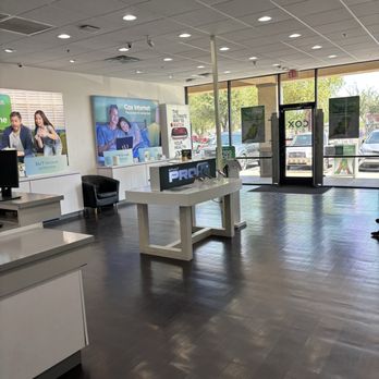 Cox Authorized Retailer - Inside - Internet Service Providers Near Me - Glendale, Arizona Cox Authorized Retailer - Inside - Internet Service Providers Near Me - Glendale, Arizona