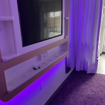 YOTEL Boston - Hotels Near Me - Boston, Massachusetts YOTEL Boston - Hotels Near Me - Boston, Massachusetts