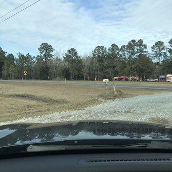 Doo Dad's Express - From across the road, where I missed the turn - Seafood Near Me