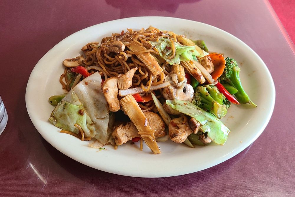 THONG THAI RESTAURANT Updated September 2024 71 Photos & 105