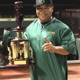 Coach Wendell Au!! First year as Head Coach Coach Wendell Au!! First year as Head Coach