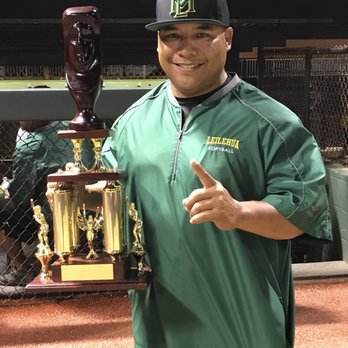 Rainbow Wahine Softball Stadium - Coach Wendell Au!! First year as Head Coach - Stadiums & Arenas Near Me - Honolulu, Hawaii Rainbow Wahine Softball Stadium - Coach Wendell Au!! First year as Head Coach - Stadiums & Arenas Near Me - Honolulu, Hawaii