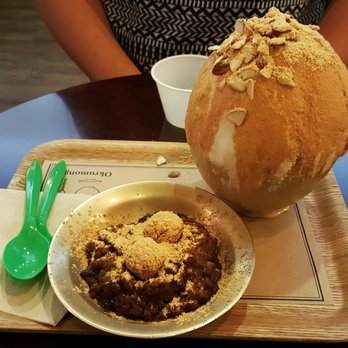 Okrumong - Gold snow bowl with red beans - Desserts Near Me - Torrance, California