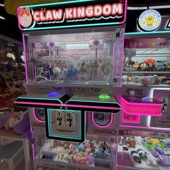Claw Kingdom - Arcades Near Me - Honolulu, Hawaii Claw Kingdom - Arcades Near Me - Honolulu, Hawaii