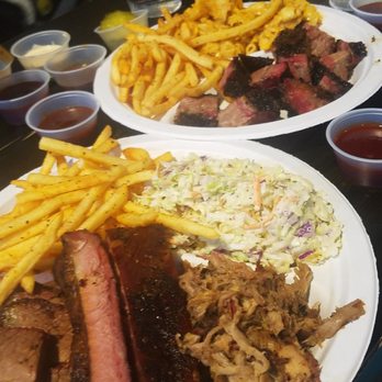 Rolling Smoke BBQ - Barbeque Near Me - Aurora, Colorado
