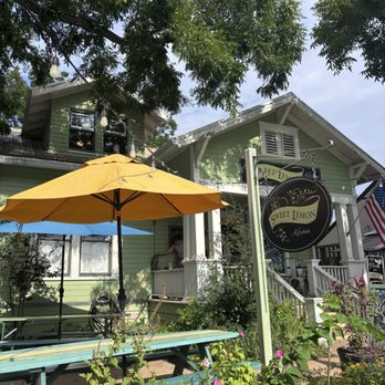 Sweet Lemon Kitchen - patio - Cafes Near Me - Georgetown, Texas Sweet Lemon Kitchen - patio - Cafes Near Me - Georgetown, Texas