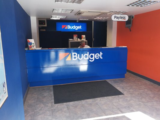 BUDGET CAR RENTAL DUBLIN CITY CENTRE - L