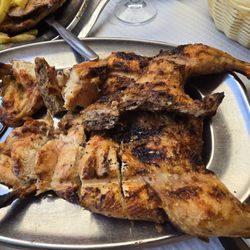 Marufo - One whole grilled chicken.