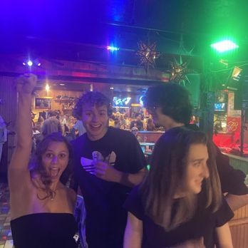 FRANCO’S PIZZERIA AND PUB - Updated March 2026 - 24 Photos & 97 Reviews ...