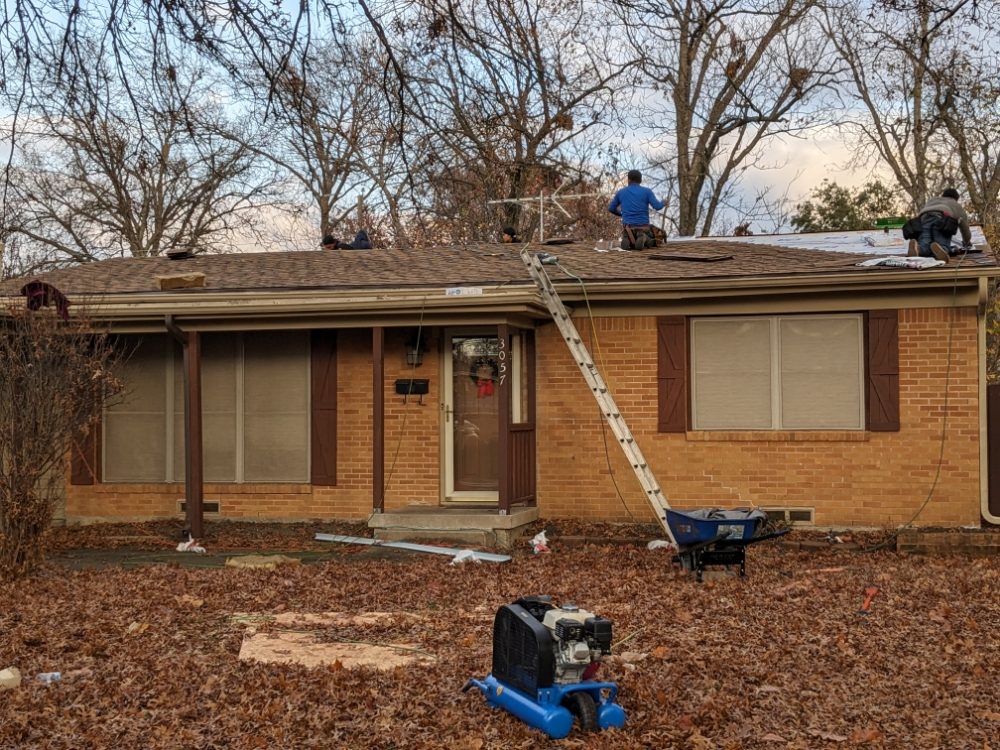 Slide of Elevate Roof Group