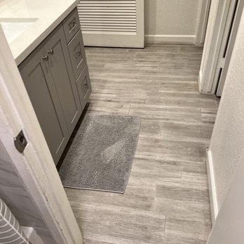 Coast Carpet Cleaning - Bathroom after results - Carpet Cleaning Near Me Coast Carpet Cleaning - Bathroom after results - Carpet Cleaning Near Me