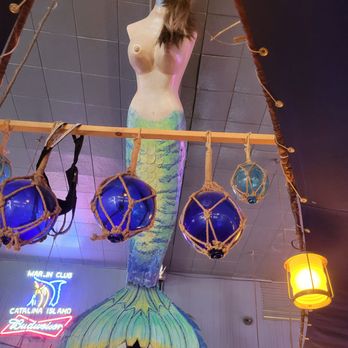 Marlin Club - Dive Bars Near Me - Avalon, California