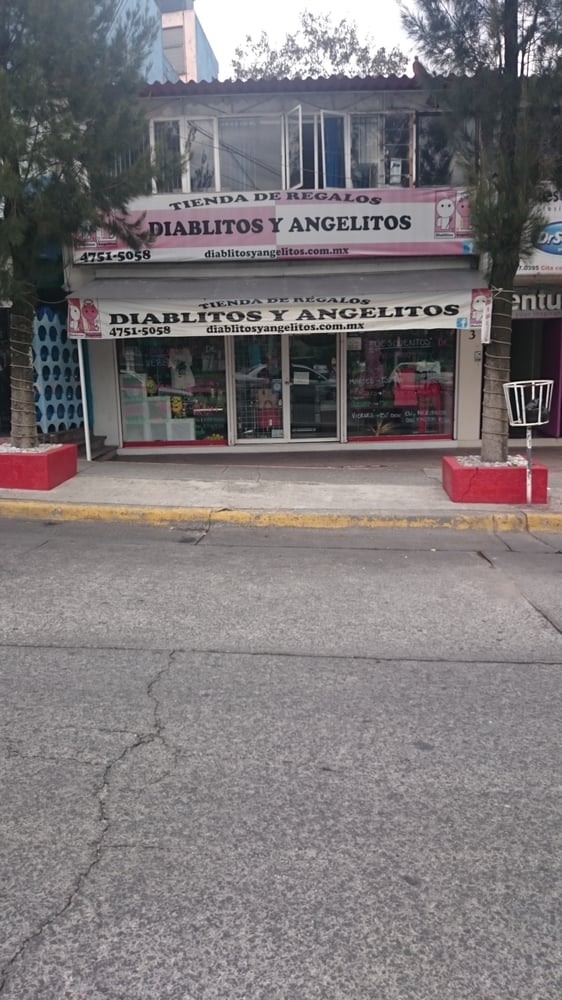 Diablitos y Angelitos