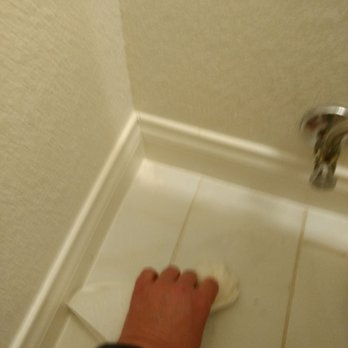 Shiny Happy Housecleaning - Let's wipe by the toilet - Office Cleaning Near Me Shiny Happy Housecleaning - Let's wipe by the toilet - Office Cleaning Near Me