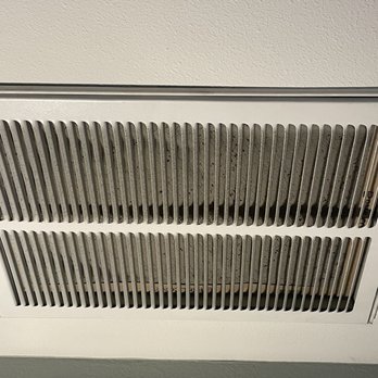 Best Western Plus Ahtanum Inn - Dirty air vent - Hotels Near Me - Yakima, Washington Best Western Plus Ahtanum Inn - Dirty air vent - Hotels Near Me - Yakima, Washington