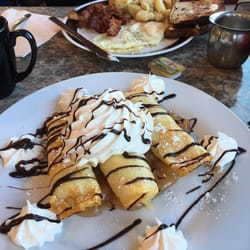 Rideout's Market & Grill - Apple crepes