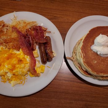 Denny's - Breakfast - Diners Near Me - San Diego, California