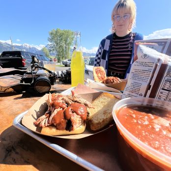 Follow Yer Nose BBQ - Barbeque Near Me - Emigrant, Montana
