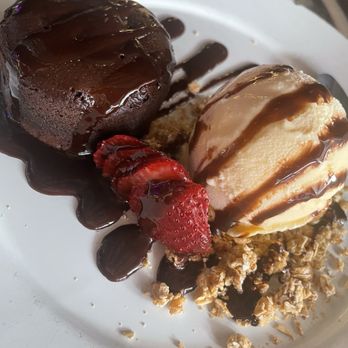 King and Queen Cantina - Lava Cake and Ice Cream - Mexican Near Me - Santa Monica, California