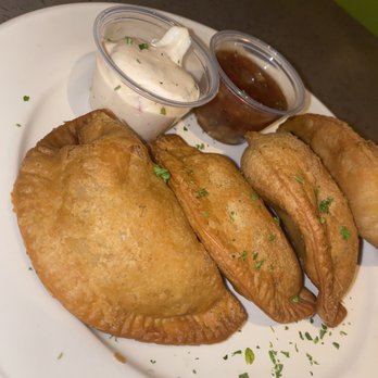 Bahama Breeze - Beef Empanadas (4) - Bars Near Me - Virginia Beach, Virginia