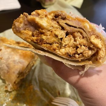Los Victors - Chorizo breakfast burrito added beans - Mexican Near Me - Ruidoso Downs, New Mexico Los Victors - Chorizo breakfast burrito added beans - Mexican Near Me - Ruidoso Downs, New Mexico