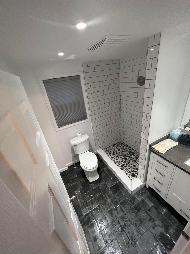 Slide of Fellowship Plumbing & Mechanical