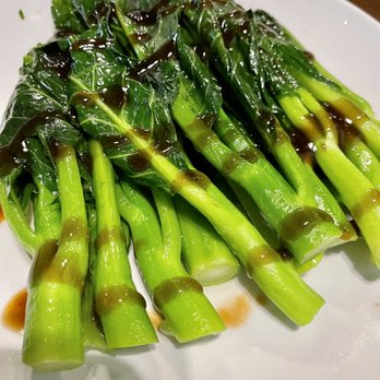 Dolo Restaurant and Bar - Chinese broccoli with oyster sauce - Dim Sum Near Me - Chicago, Illinois Dolo Restaurant and Bar - Chinese broccoli with oyster sauce - Dim Sum Near Me - Chicago, Illinois