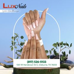 Lux Nails - Subtle and charming - Light Pink Nails for a touch of elegance on your fingertips!