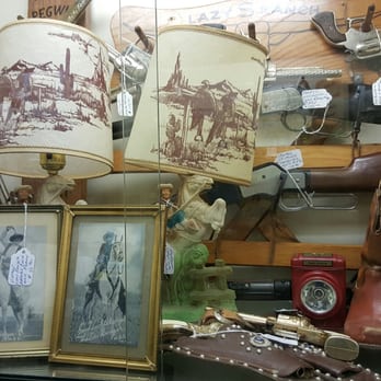 Granary Antique Mall - Antiques Near Me - Walnut, Iowa Granary Antique Mall - Antiques Near Me - Walnut, Iowa