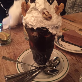 Peter Luger - Classic sundae! Amazing! - Steakhouses Near Me - Brooklyn, New York Peter Luger - Classic sundae! Amazing! - Steakhouses Near Me - Brooklyn, New York