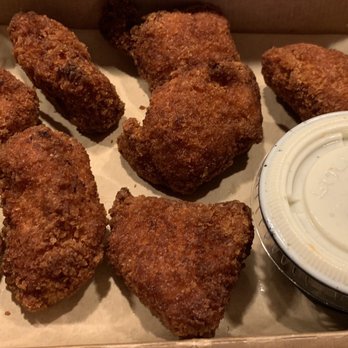 Jolene's Wings + Beer - Naked Boneless wings with Blue cheese on the side - amazing breading and fried to perfection - Chicken Wings Near Me - Cupertino, California