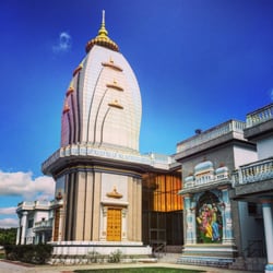 Radha Madhav Dham - Temple dome