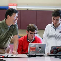 De Smet Jesuit High School