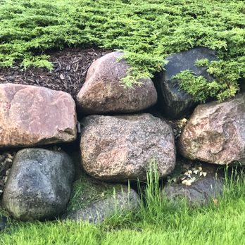 Hawks Landscape - Landscaping Near Me - Wauwatosa, Wisconsin Hawks Landscape - Landscaping Near Me - Wauwatosa, Wisconsin