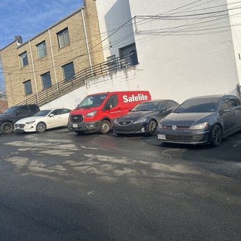 Safelite AutoGlass - Windshield Installation & Repair Near Me - Alexandria, Virginia Safelite AutoGlass - Windshield Installation & Repair Near Me - Alexandria, Virginia
