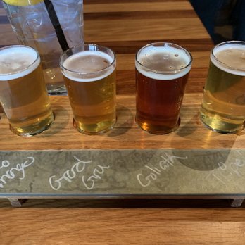 BJ's Restaurant & Brewhouse - Beer flight - New American Near Me - Laurel, Maryland