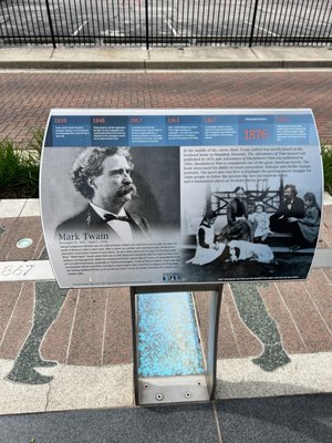 The Indianapolis Cultural Trail by null