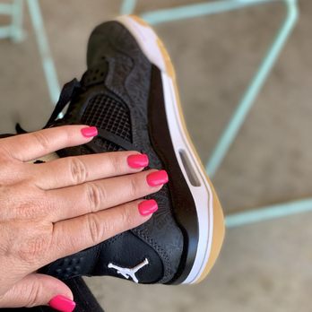 La Bella Nails - DND 417 Pinky Kinky (acrylics w/gel polish) - Nail Salons Near Me - Saratoga, California La Bella Nails - DND 417 Pinky Kinky (acrylics w/gel polish) - Nail Salons Near Me - Saratoga, California