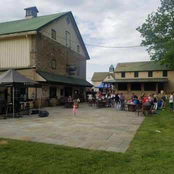 Boordy Vineyards - View of dance floor, entertainment and common area. - Wineries Near Me - Hydes, Maryland