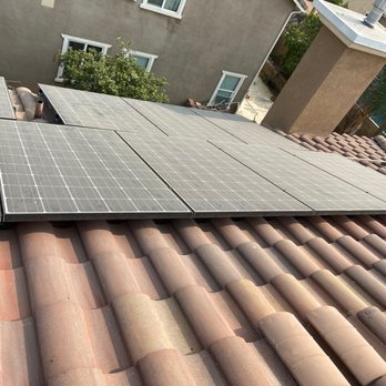 E Clean - Dirty - Solar Panel Cleaning Near Me - Corona, California